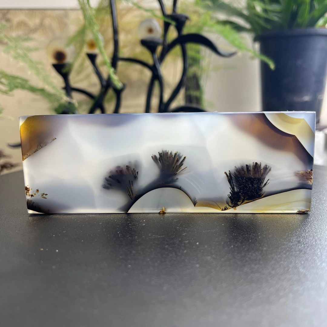 海洋玉髓--发丝风景--摆件（冰种）尺寸：98x34x7mm