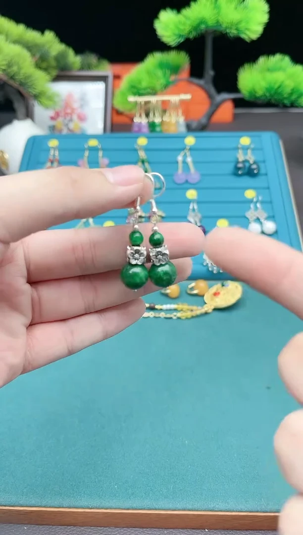 【闪购商品】玛瑙/玉髓耳钉银S925镶嵌413000