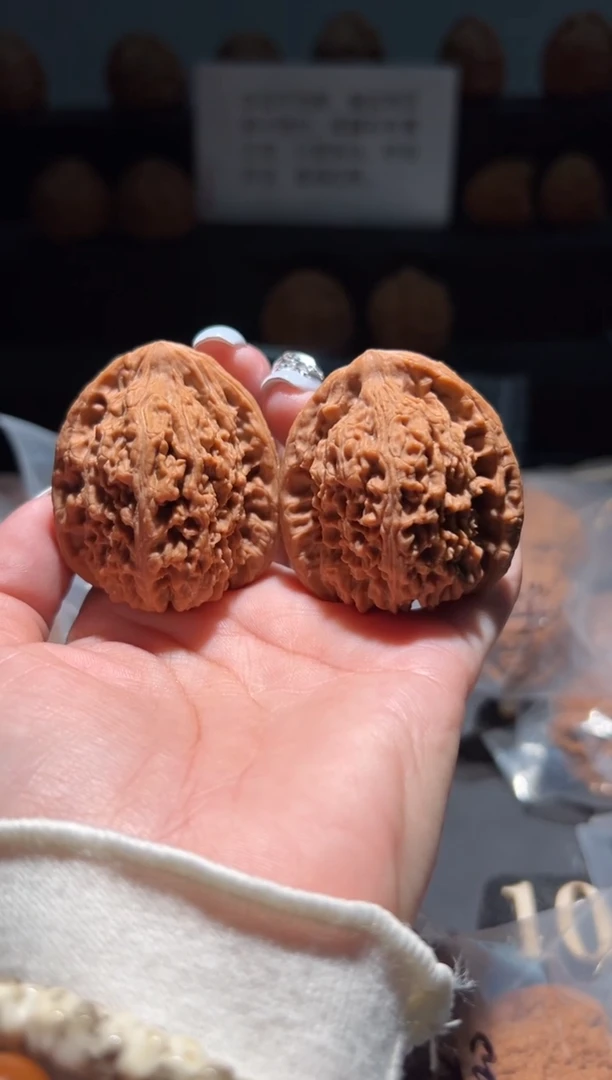 把件文玩核桃天****师358福利对南疆石