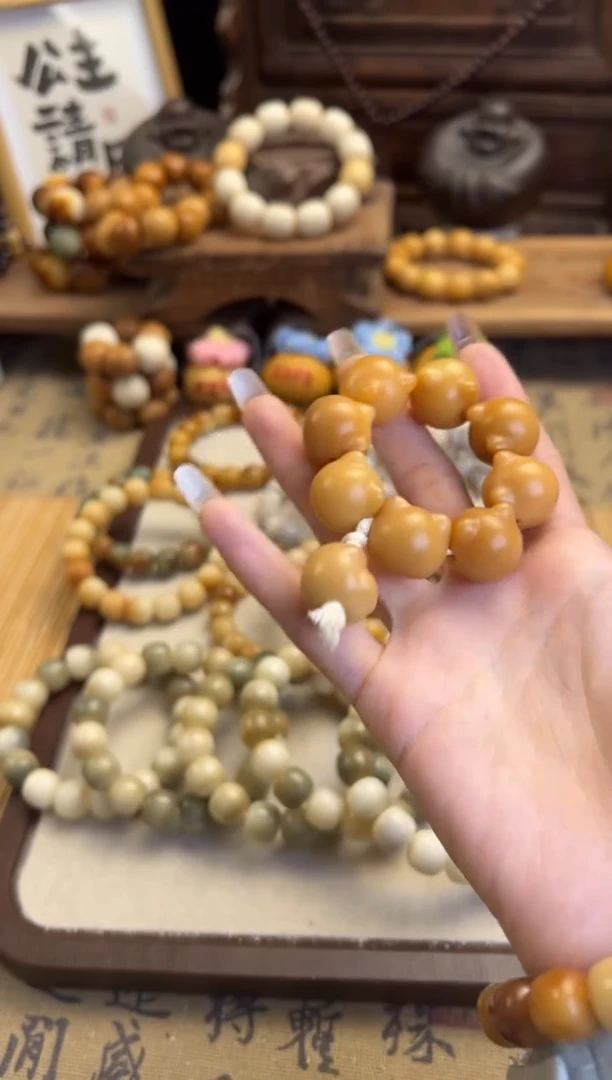 【闪购商品】菩提根/象牙果手串琼玖木作卡19猫猫头手捻微微瑕