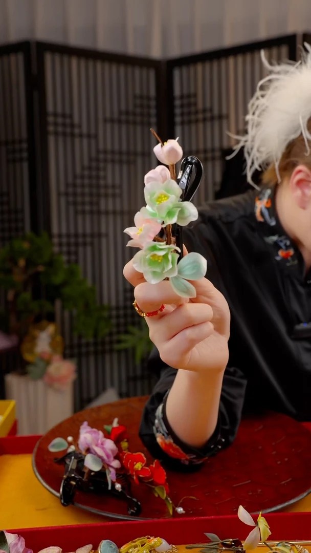刺绣非遗苏绣绒花