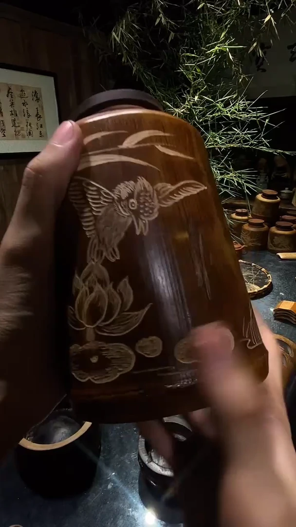 大**沙喜鹊荷花茶叶罐........