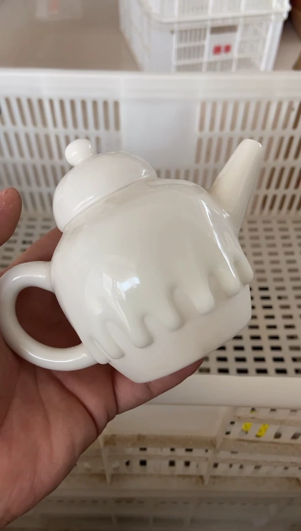 无运费险有瑕疵的摄影的产品有使用过的痕迹有点脏介意勿拍