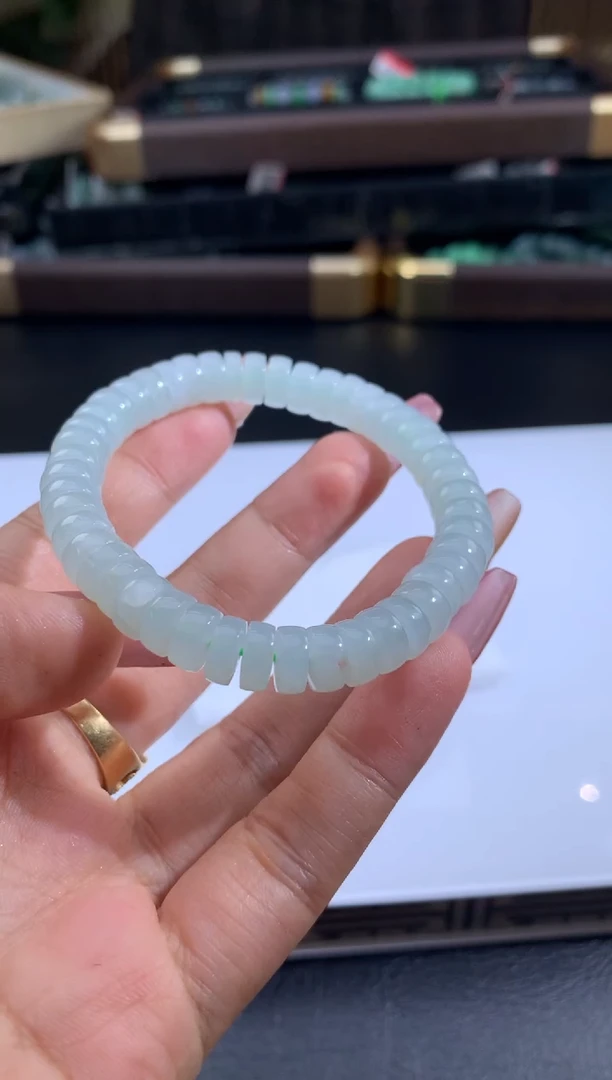 未镶嵌定制翡翠灵*翡翠