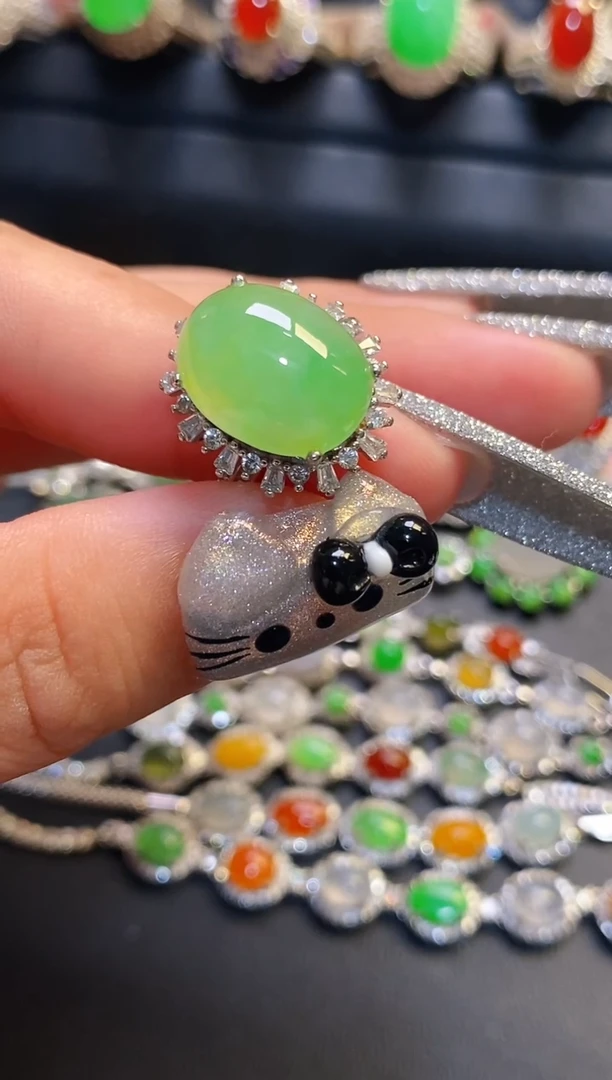 银S925镶嵌翡翠耳饰天然