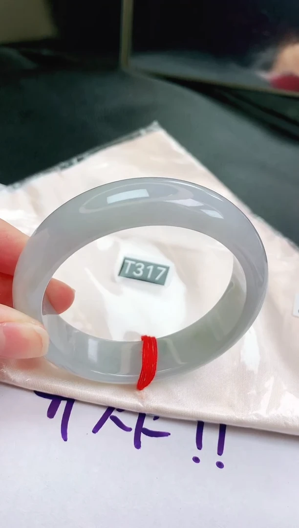 未镶嵌手镯翡翠缅甸天然A货翡翠手镯