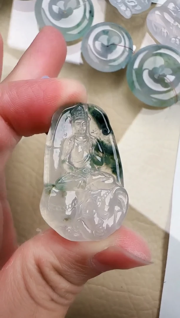 翡翠未镶嵌颈饰缅甸翡翠a货