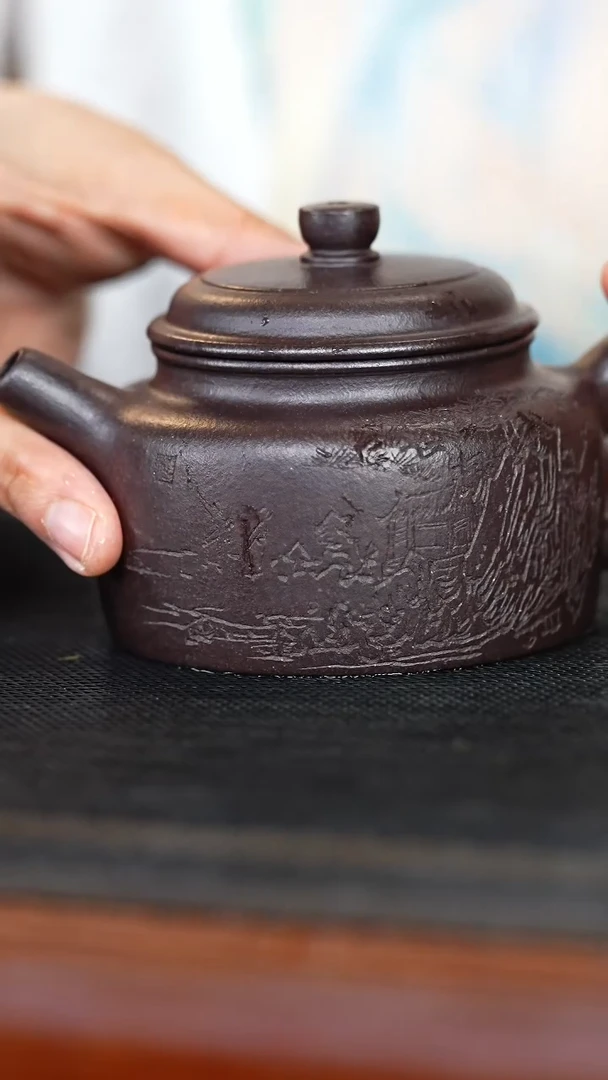 茶壶紫砂黑墩头刻绘德中