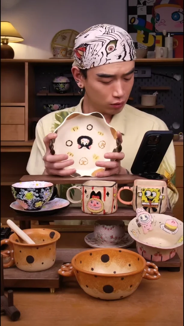 盘景德镇可爱设计师款陶瓷