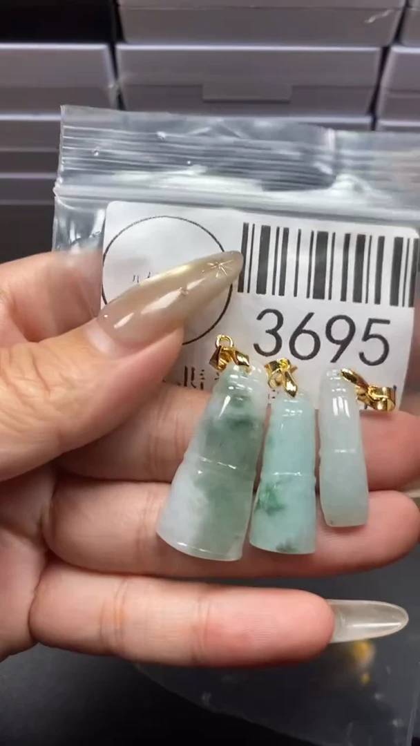 颈饰未镶嵌翡翠3695