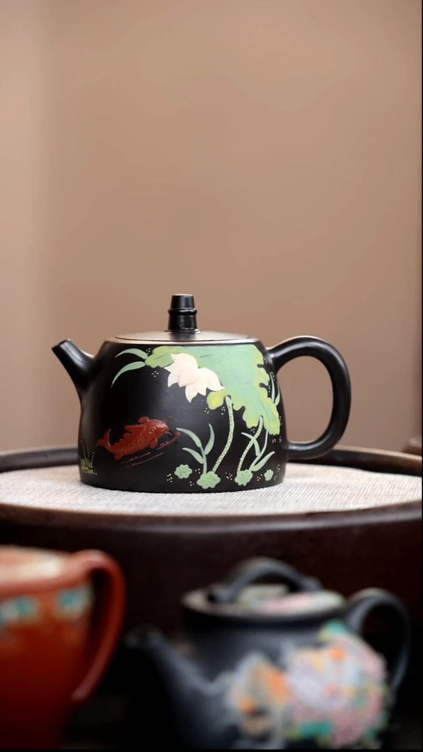 茶壶紫砂002   捂灰朱泥汉铎泥绘荷鱼