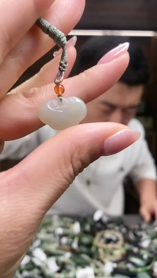 【闪购商品】和田玉颈饰未镶嵌多样性发货，拍一发一