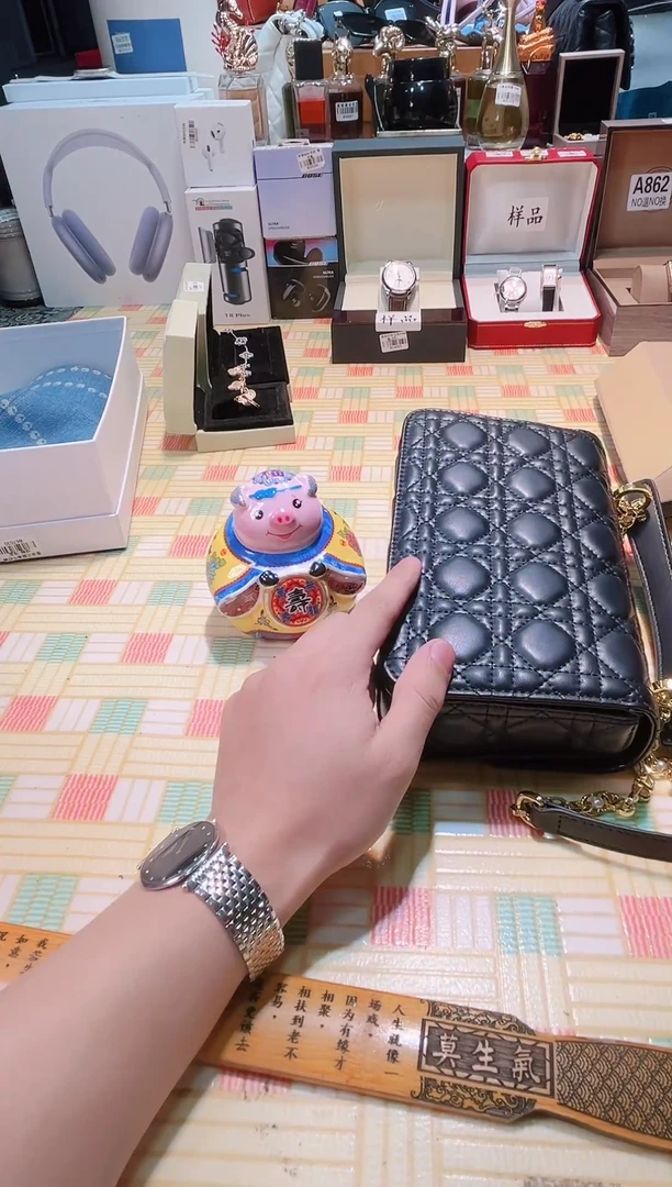 瓷片瓷器 库房到期 全部地板价@@1