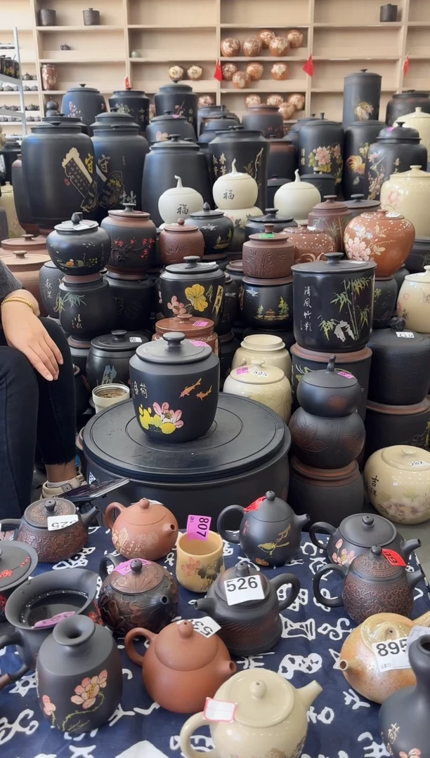 罐瑕疵茶叶罐   方尖彩填   733