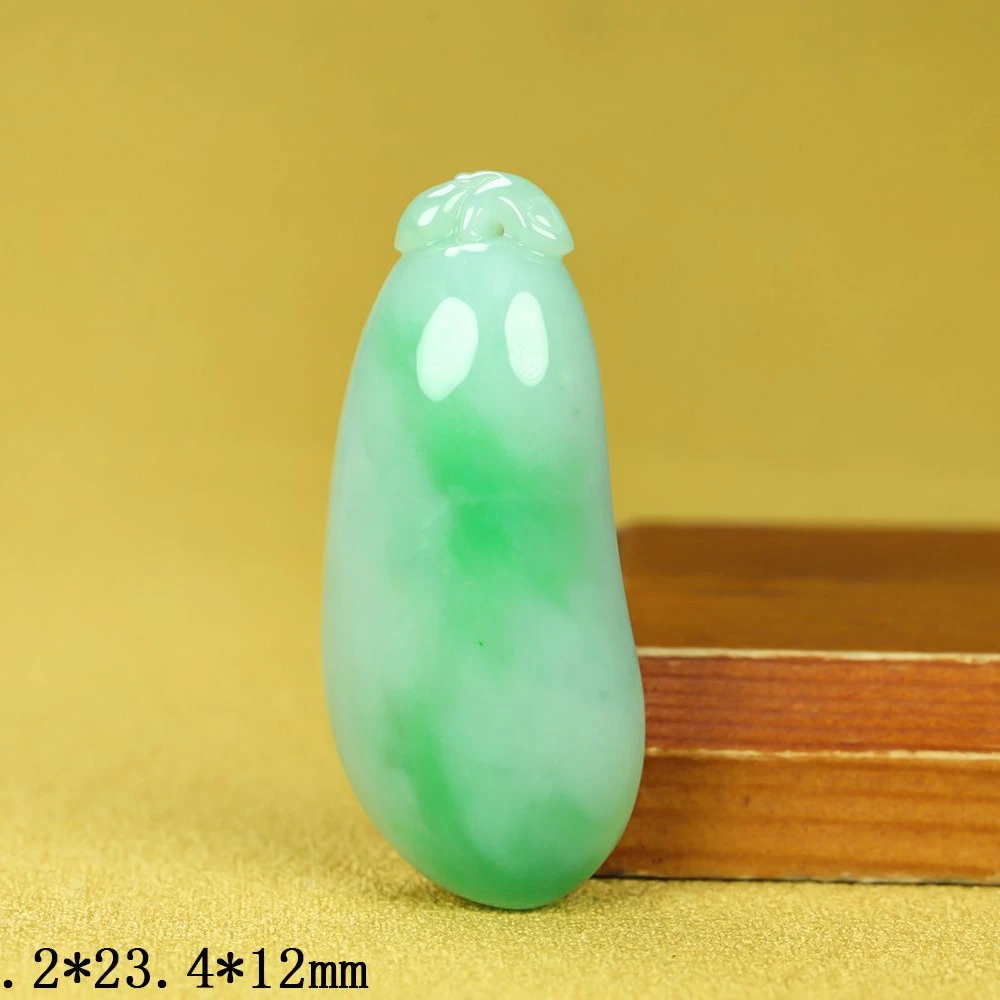 F1126珠宝玉石精选翡翠吊坠