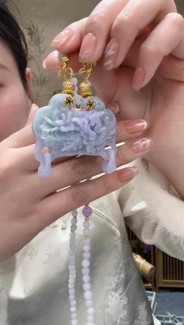 【闪购商品】翡翠颈饰未镶嵌吊坠