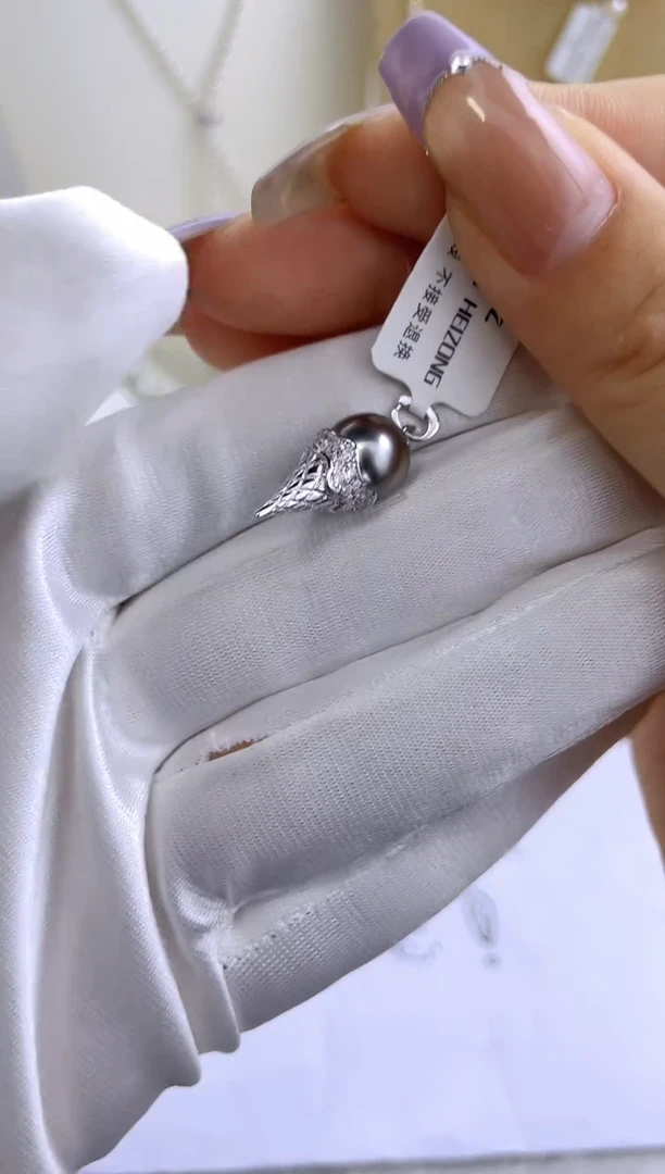 银S925镶嵌吊坠海水珍珠多样性发其一