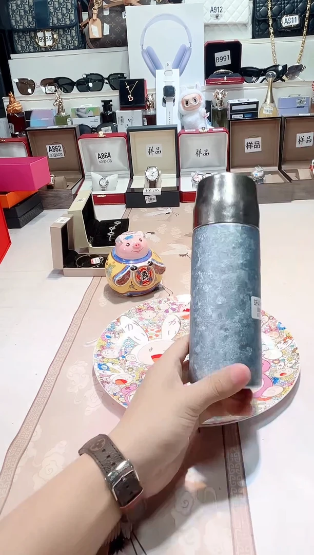 瓷片瓷器 库房到期 全部地板价@@1