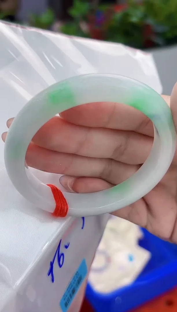 【闪购商品】翡翠手镯未镶嵌翡翠手镯