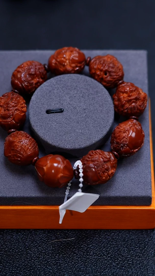 吊坠橄榄核岳*橄榄核