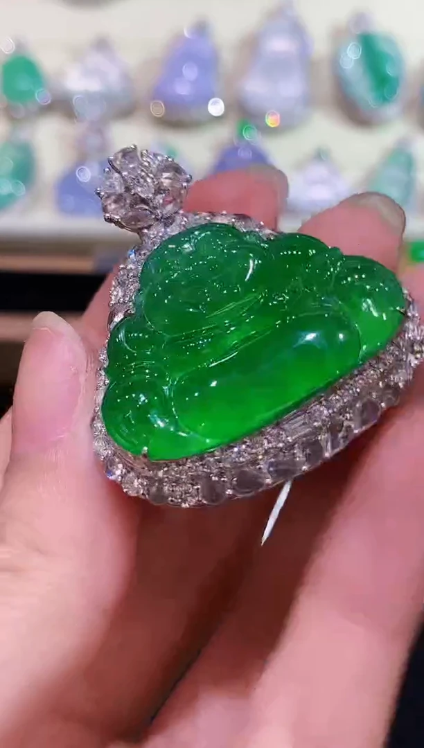 吊坠(不含链)18K金镶嵌翡翠…****H分单4多样性发其一