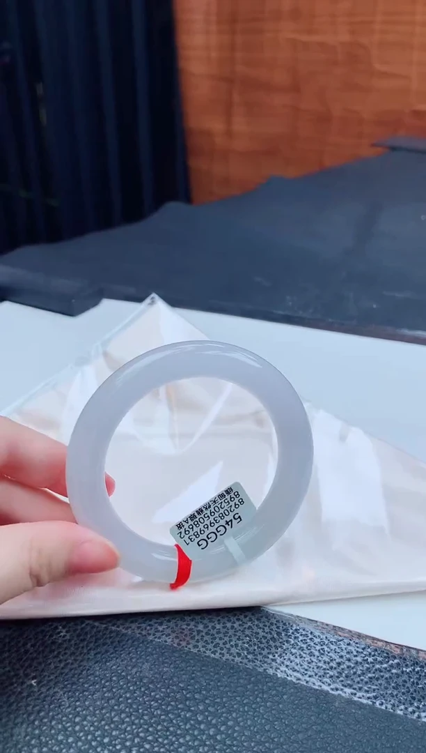 翡翠手镯未镶嵌缅甸天然翡翠A货手镯