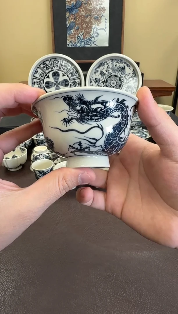 二号釉1351龙纹大压手杯