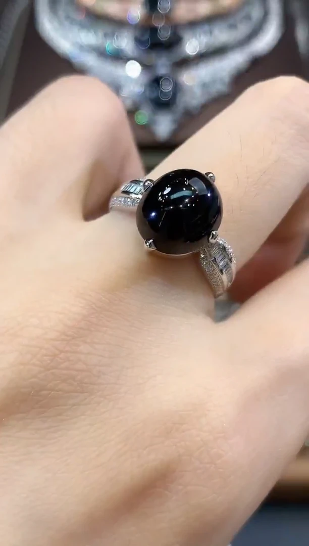 18K金镶嵌戒指翡翠C111