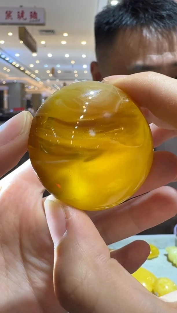 未镶嵌颈饰琥珀琥珀扣子