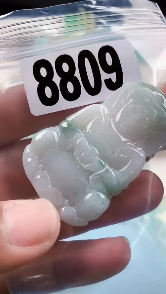 【闪购商品】翡翠挂件未镶嵌天然翡翠吊坠挂件