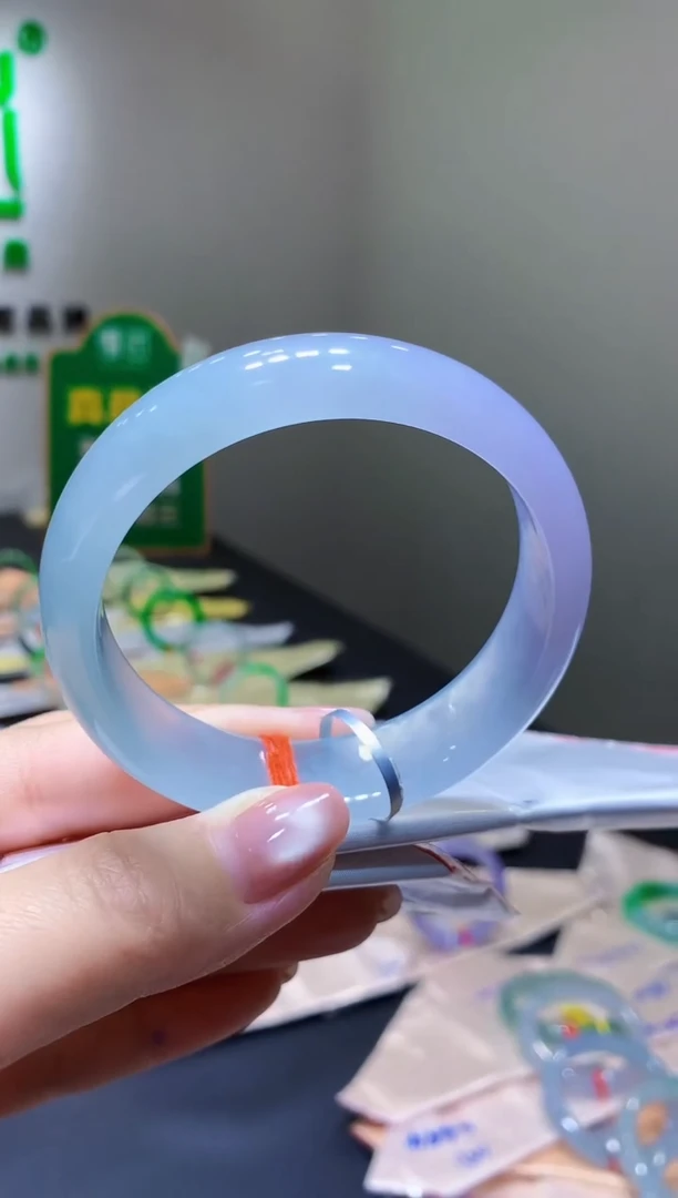 未镶嵌手镯翡翠-f116天然缅甸A货翡翠58.8正圈总价24万定金2万