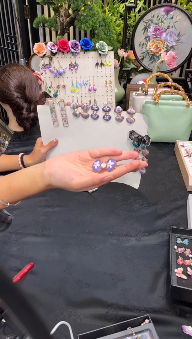 织绣小**~非遗绒花手工饰品