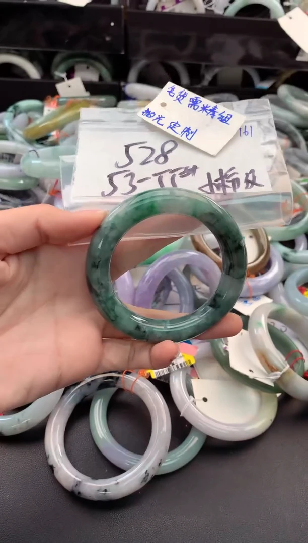 【闪购商品】定制翡翠未镶嵌毛货需精细抛光+多人