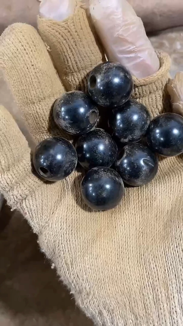 未镶嵌和田玉把件赵*磊一单8颗