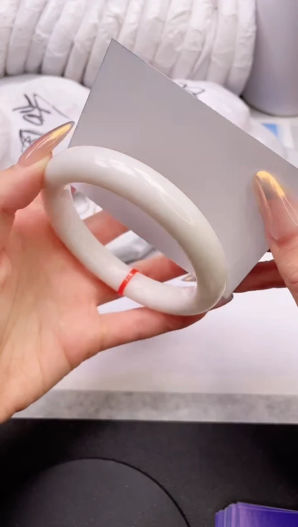 【闪购商品】和田玉手镯未镶嵌18L237-65