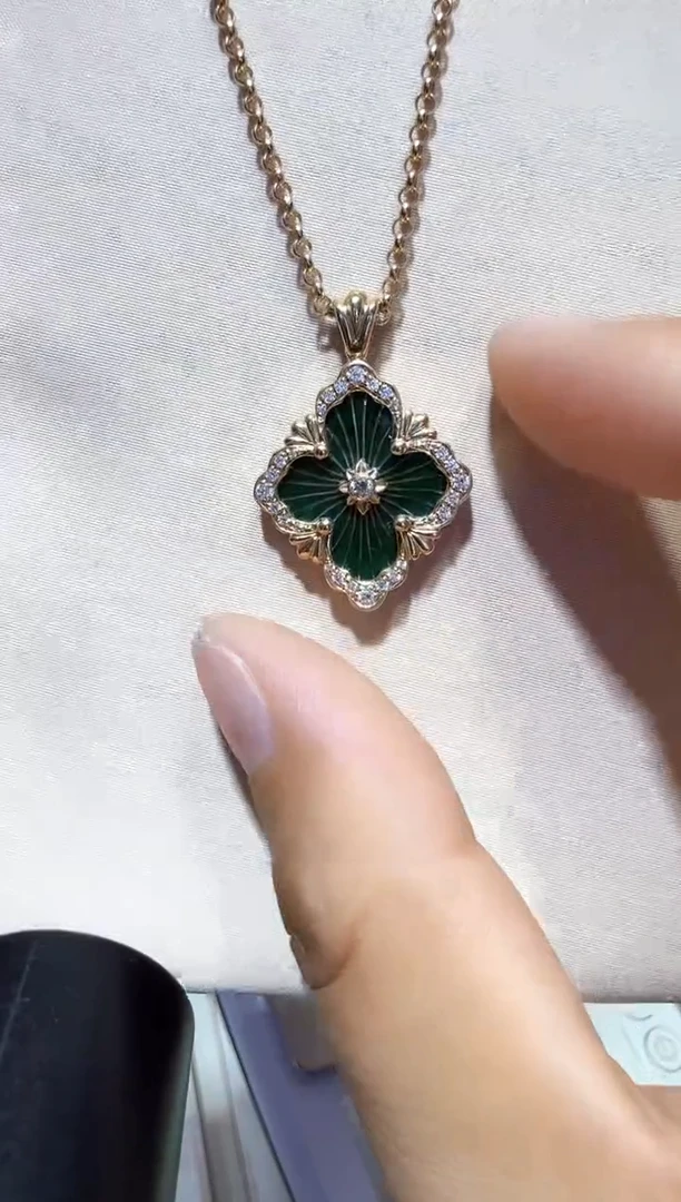 项链18K金镶嵌钻石绿