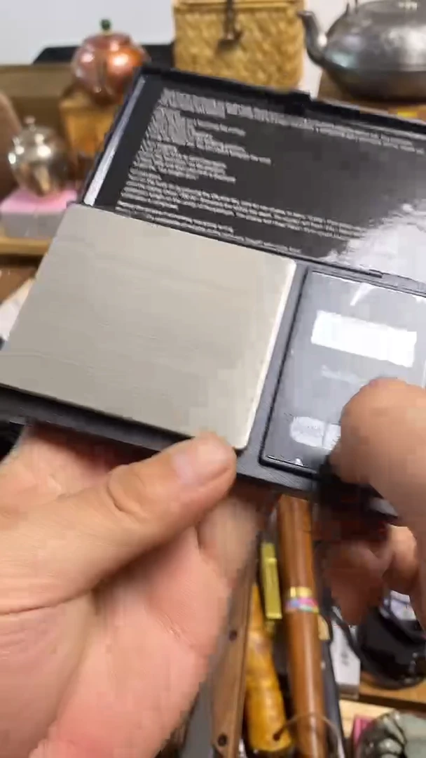 瓷片闪购商品，如图所示