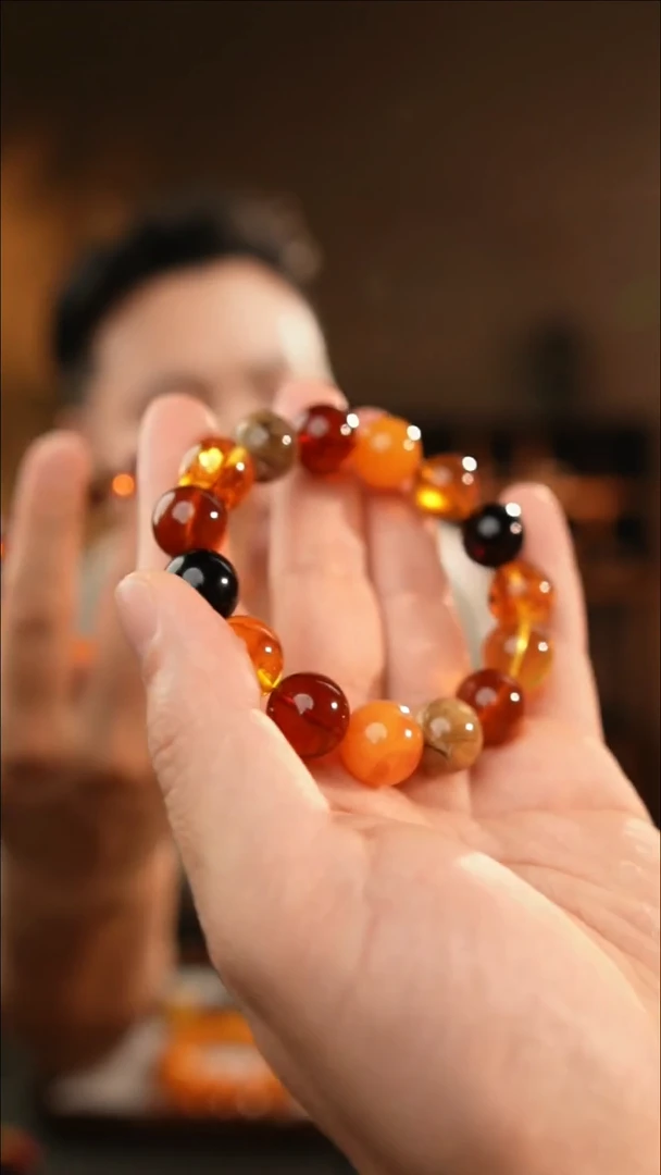 琥珀颈饰未镶嵌13+多宝手串
