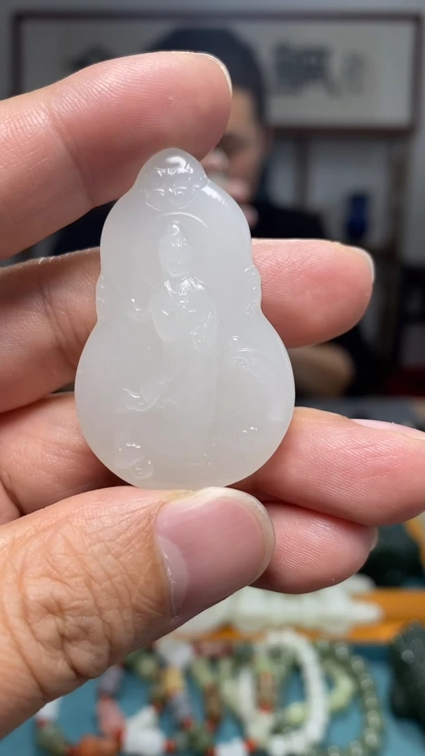 颈饰未镶嵌和田玉110