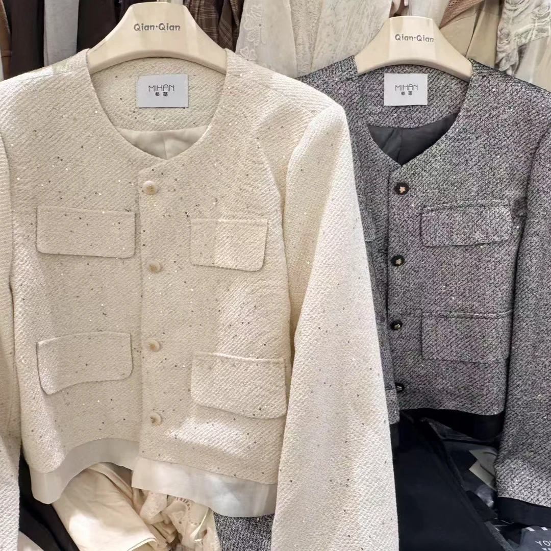 常规袖小香风长袖短款女短外套白色休闲秋季女装女士针织气质0816