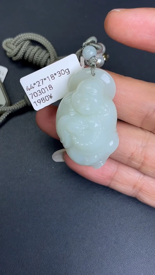 颈饰未镶嵌和田玉703018#和田玉白玉精雕佛公吊坠多人