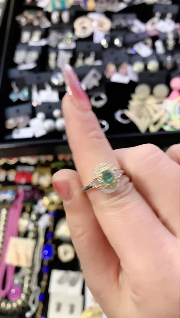 【闪购商品】瓷片楚楚中古珠宝甄选不退换q