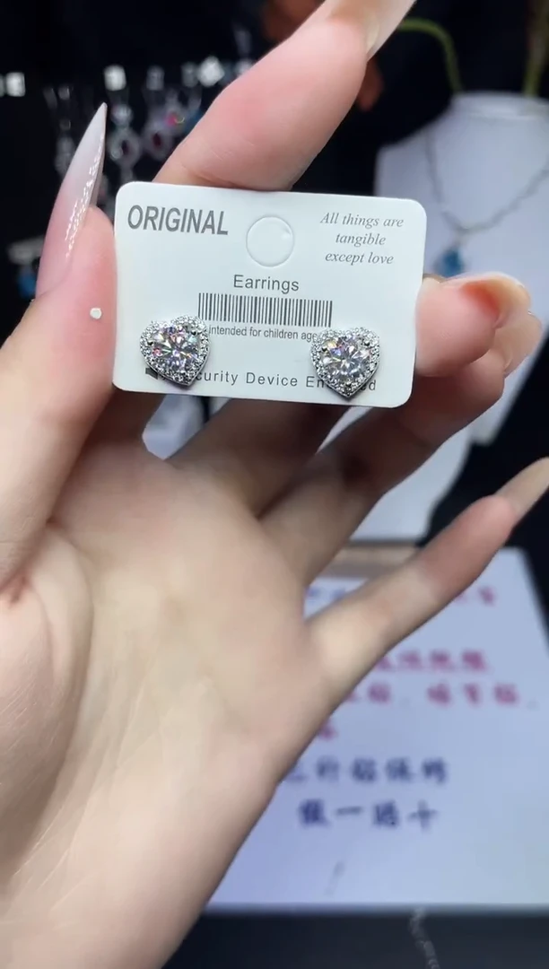 合成立方氧化锆925银编号F0116 莫桑VVS
