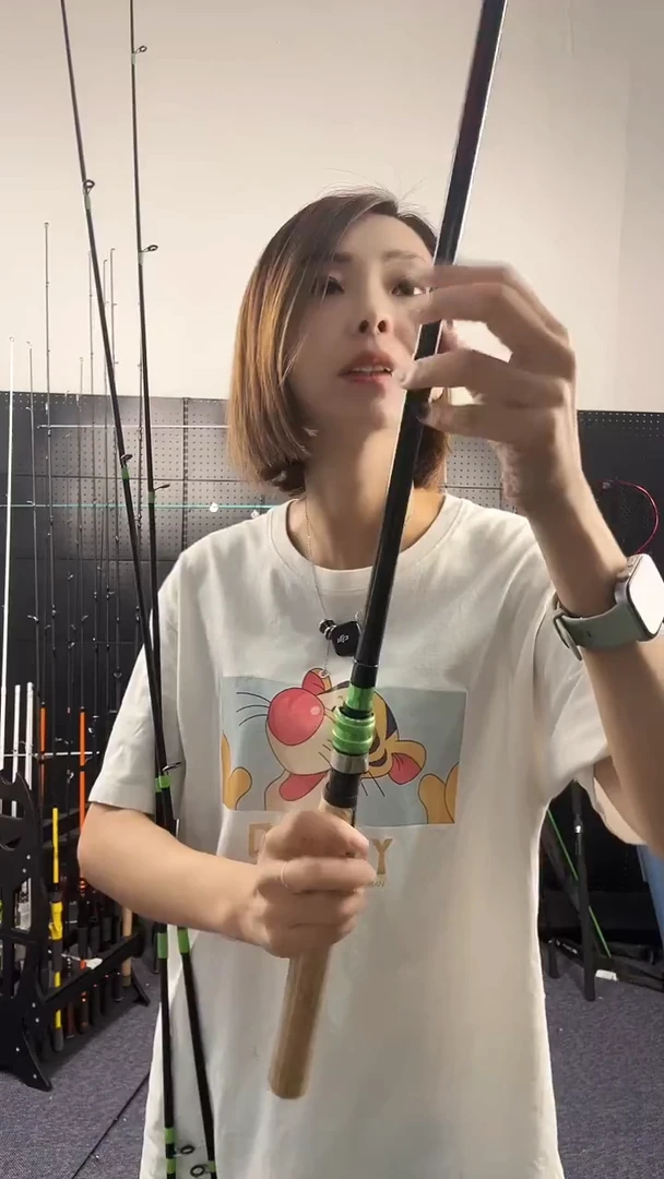 碳素（瑕疵杆没有售后 介意勿拍）软木绿色小海杆2.4米直柄
