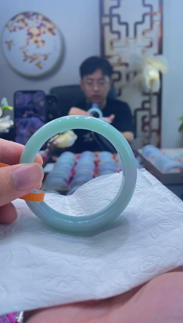 未镶嵌手镯翡翠110-56