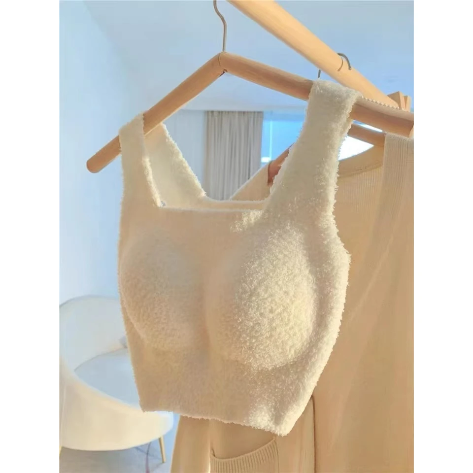 2025年时尚舒适秋冬保暖背心女厚款文胸一体式少女冬季毛绒内衣女