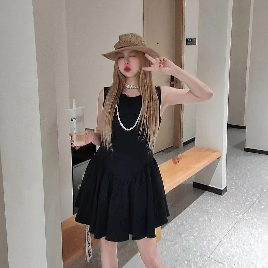 宠儿【2025夏季财神韩版定制法式无袖显瘦小黑裙】