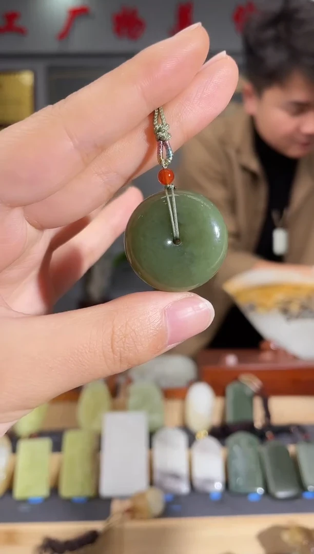 【闪购商品】和田玉颈饰未镶嵌拍一发一 多样性发货