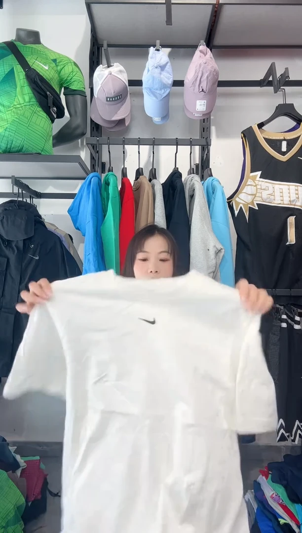 1715编码 瑕疵款直播间过款为准 尺码155S