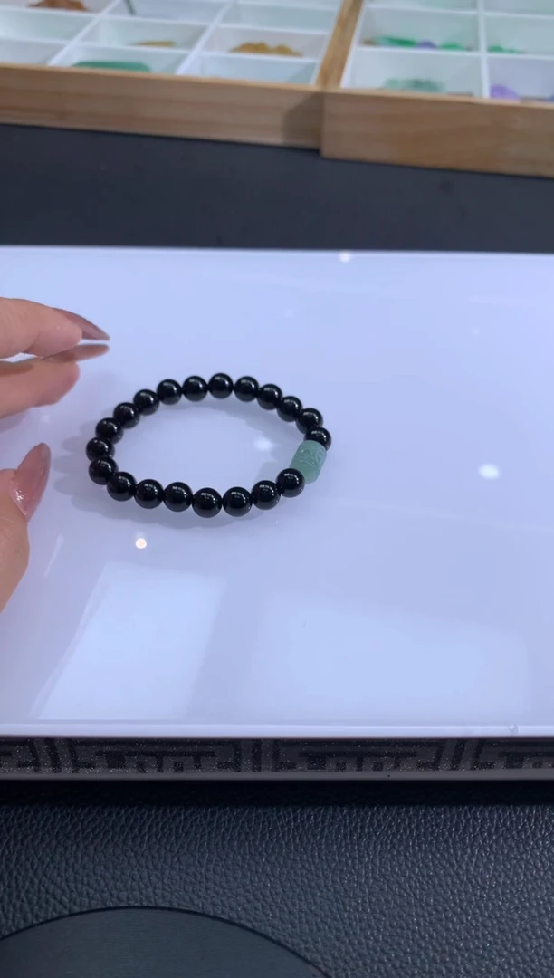 【闪购商品】翡翠手链未镶嵌翡翠